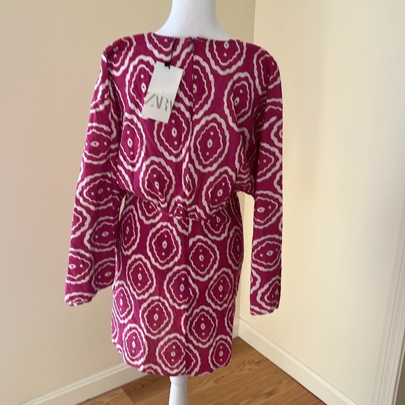 New! Zara pink geometric beaded deep neck cotton/linen mini dress. - Picture 7 of 16